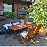 Souterrain-apartment Mit Privater Sauna Apartment