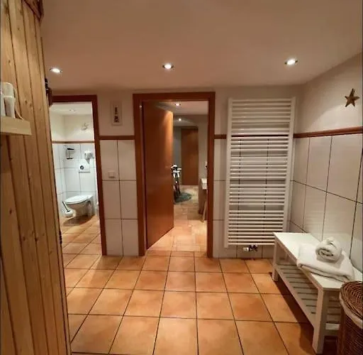 Souterrain-apartment Mit Privater Sauna دوسبرغ