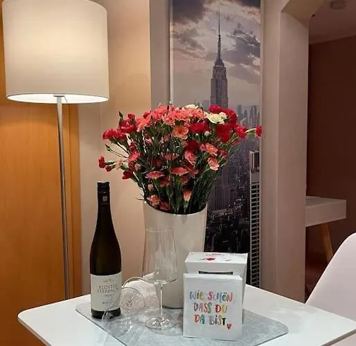 شقة Souterrain-apartment Mit Privater Sauna دوسبرغ